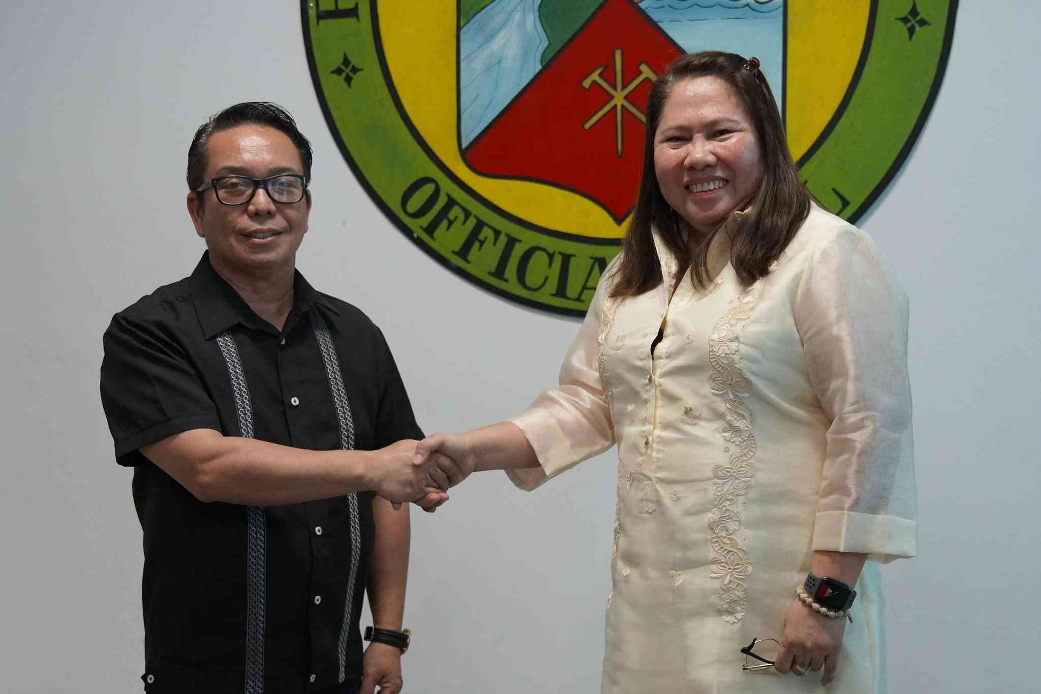 CatSU President Acedo Pays Courtesy Visit to Gov. Azanza, Eyes for Stronger Collaboration
