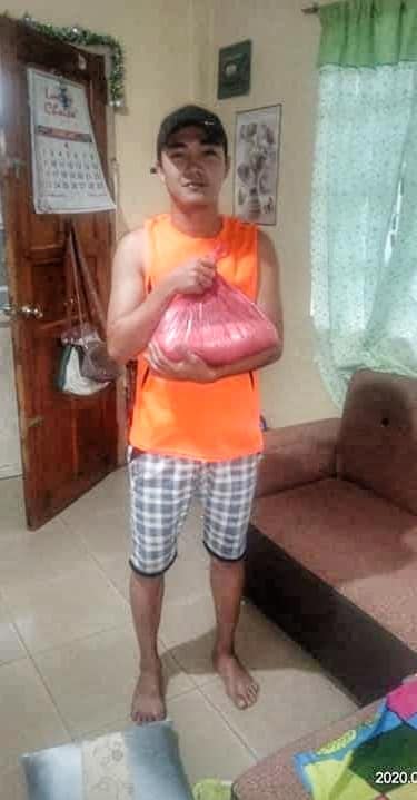 CICT DISTRIBUTED RELIEF PACKS TO IT STUDENTS ON QUARANTINE